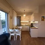 Mge Luxury House With Pool شقة