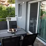 Mge Luxury House With Pool شقة Nea Iraklitsa