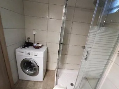 Mge Luxury House With Pool Apartment
