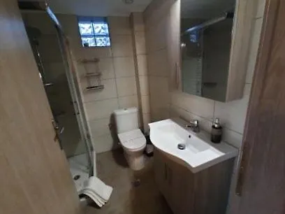 Apartament Mge Luxury House With Pool