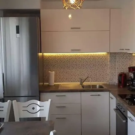 Mge Luxury House With Pool