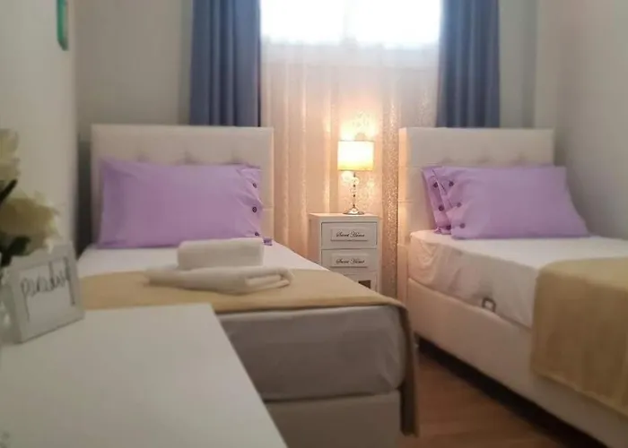 Daire Mge Luxury House With Pool Nea Iraklitsa